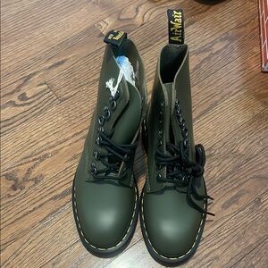 Dr. Martens Men's Green Boots